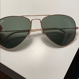 Polarized Ray ban aviators